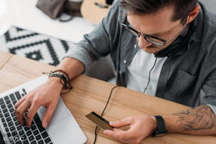 電子商務(wù)發(fā)展的宏觀環(huán)境影響與商務(wù)信息咨詢的崛起