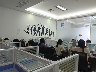 走進廣西南寧冠辰數科商務信息咨詢公司 專業環境與卓越服務的融合